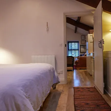 Hébergement de vacances 1 Bed In 94066 *