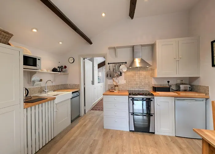 1 Bed In 94066 Watermillock