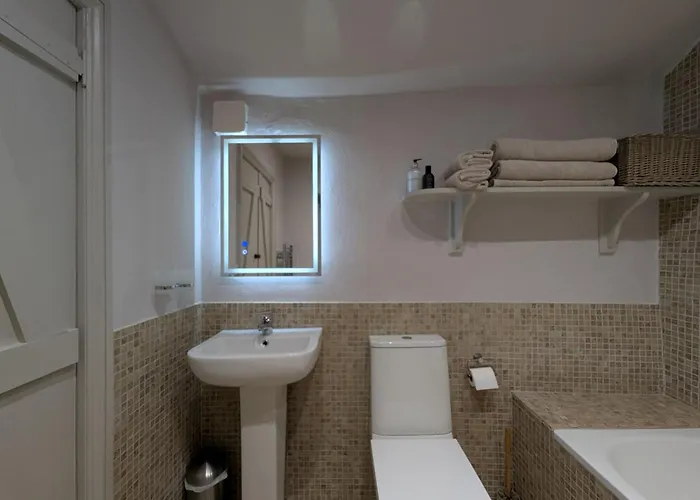 Nyaraló 1 Bed In 94066 *